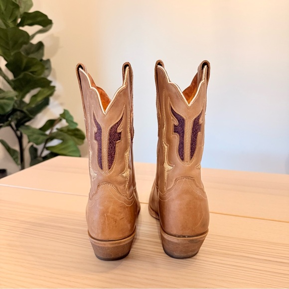 Retro Frye Women’s Western Cowboy Boots, Size 9B, Mexico-made, Distressed - Picture 4 of 10